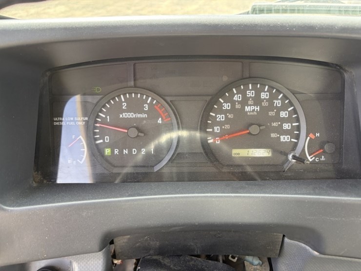 2008-gmc-w5500hd-image-33