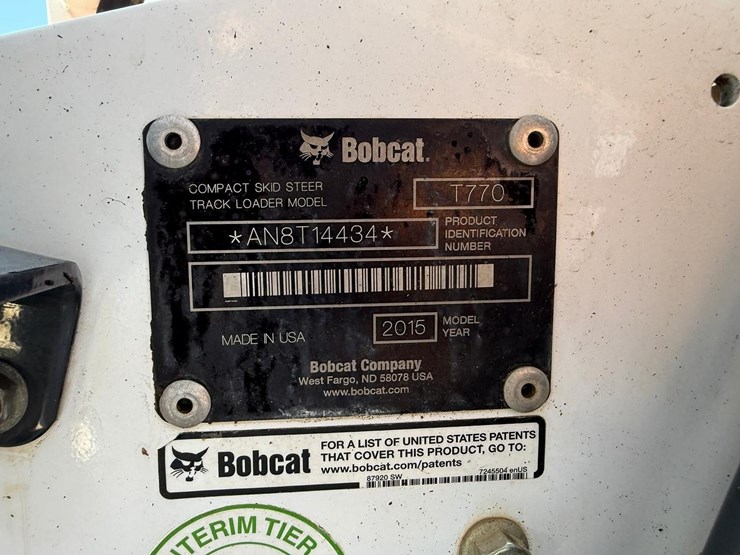 2015-bobcat-t770-image-28