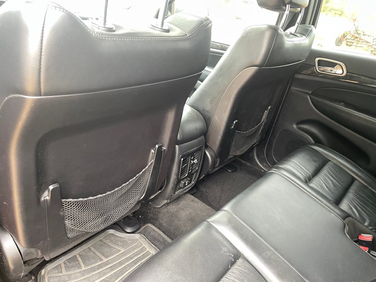 2011-jeep-grand-cherokee-laredo-image-95