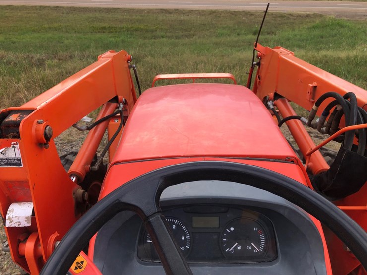 kubota-m6040-image-6