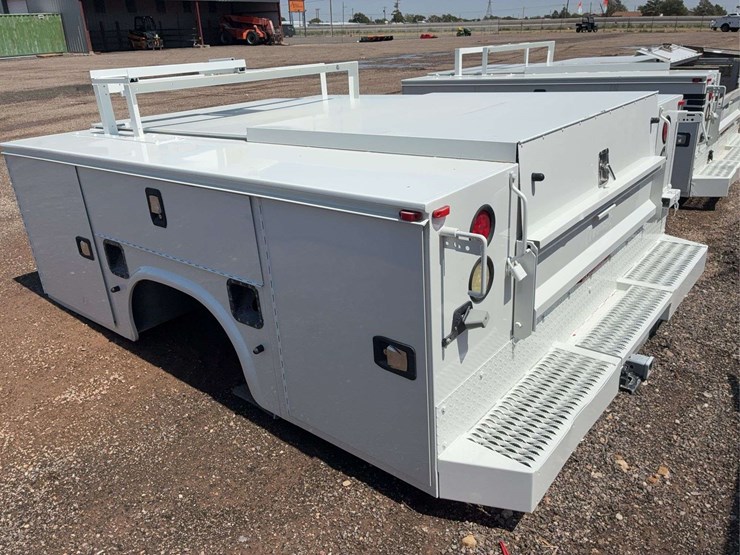 utility-truck-bed-image-3
