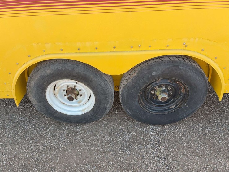 2004-reyes-trailers-enclosed-cargo-trailer-image-6