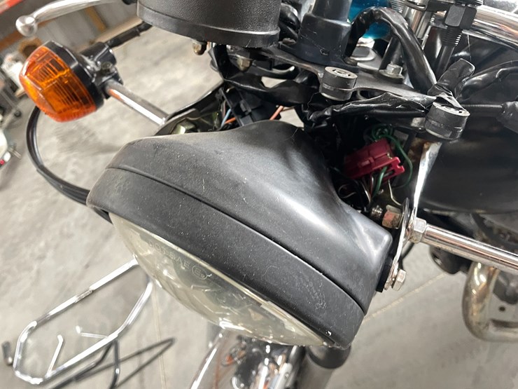 #1249-•-1980-honda-cm400e-motorcycle-(has-wi-title)-image-30