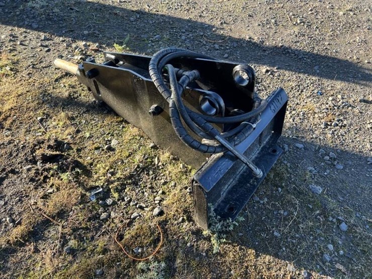 hydraulic-breaker-image-3