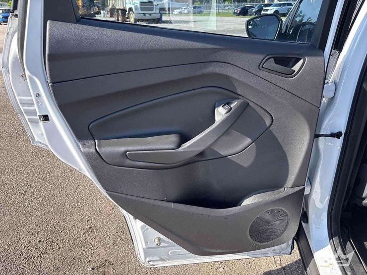 2018-ford-escape-image-18