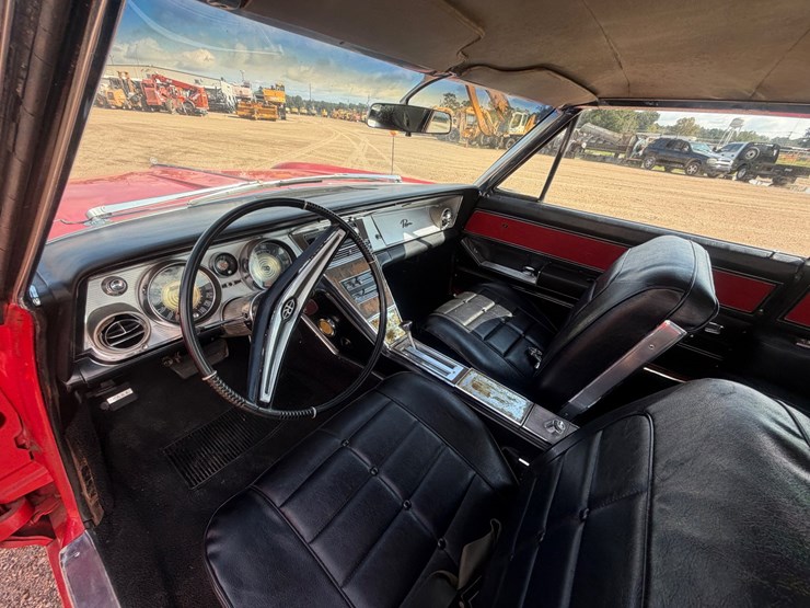 #143-•-1964-buick-riviera-image-39