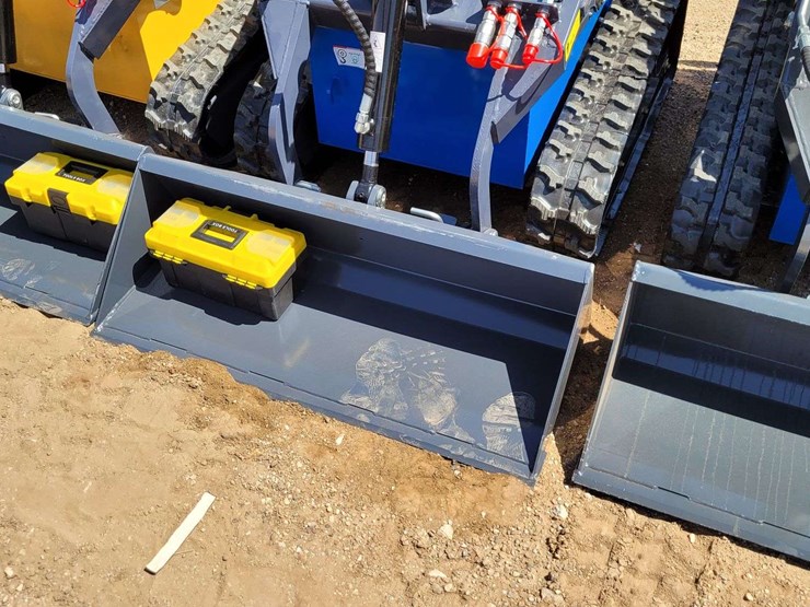 2026-zjz-380-mini-skid-steer-loader-skid-steer-image-1