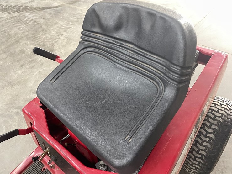 #3852-•-murray-30"-riding-lawnmower-image-21