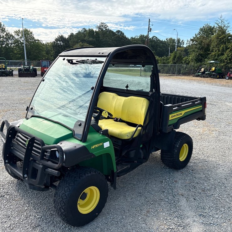 #1079 • John Deere 815E Utility Vehicle