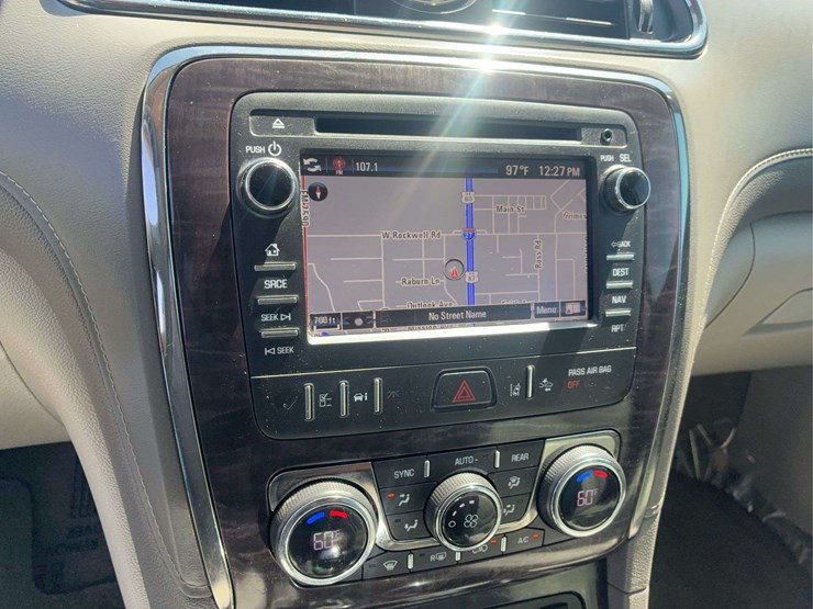 2015-buick-enclave-image-22