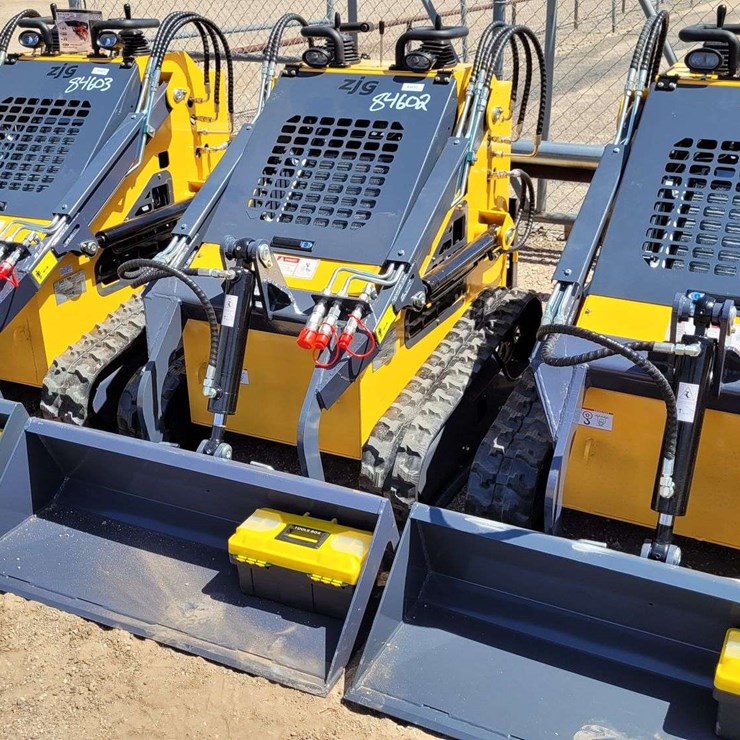 2026 ZJZ-380 Mini Skid Steer Loader Skid Steer