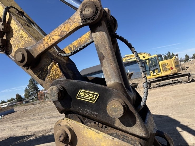 2013-komatsu-pc360-lc-10-image-25