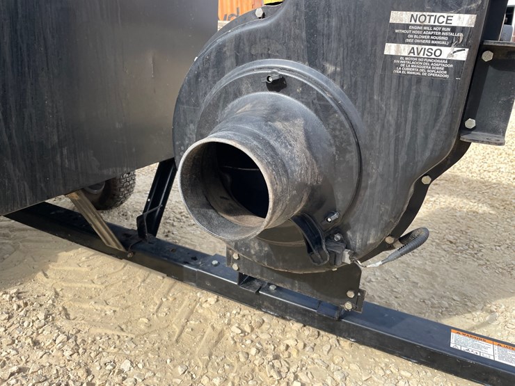 #3847-•-agri-fab-mow-n-vac-image-23