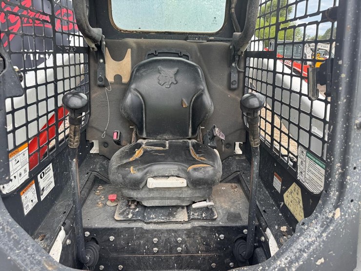 2018-bobcat-t630-image-22