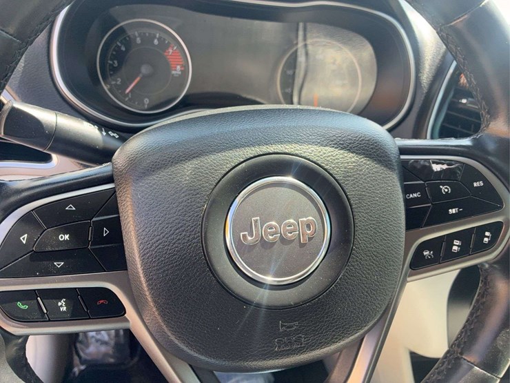 2020-jeep-cherokee-limited-image-18