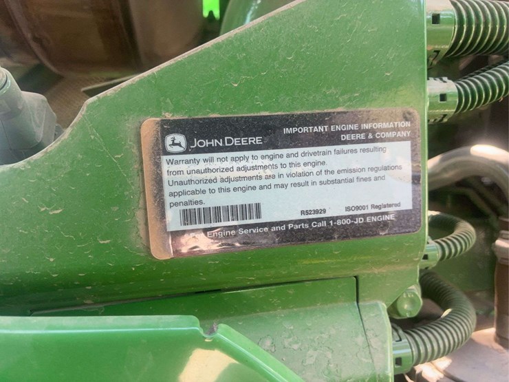 2022-john-deere-r-image-48