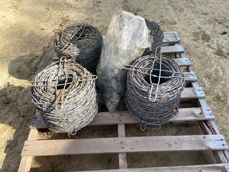 #3878-•-(4)-rolls-of-barb-wire-fencing-image-3