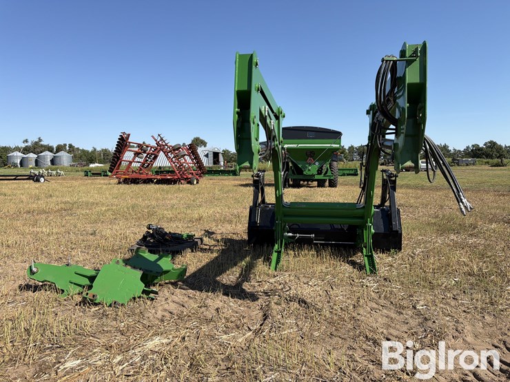 super-stars-8300-auto-level-grapple-loader-image-5