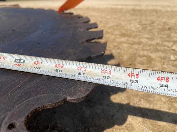 #3862-•-circular-sawmill-buzz-saw-blade-image-7