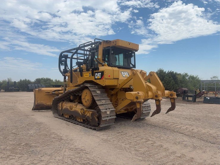 2015-caterpillar-d6t-xl-image-6