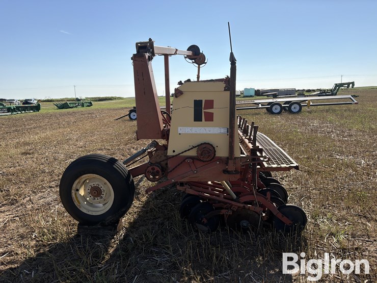 krause-5225-grain-drill-image-8