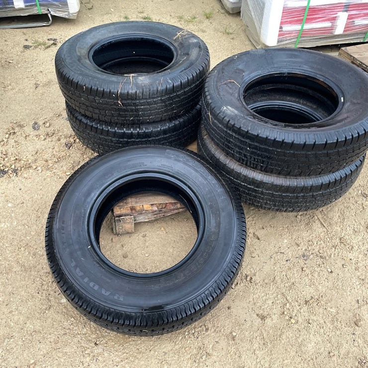 #3880 • (4) ST235/80R16 Trailer Tires