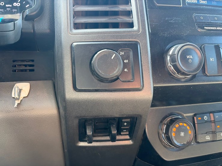 2019-ford-f550-image-47