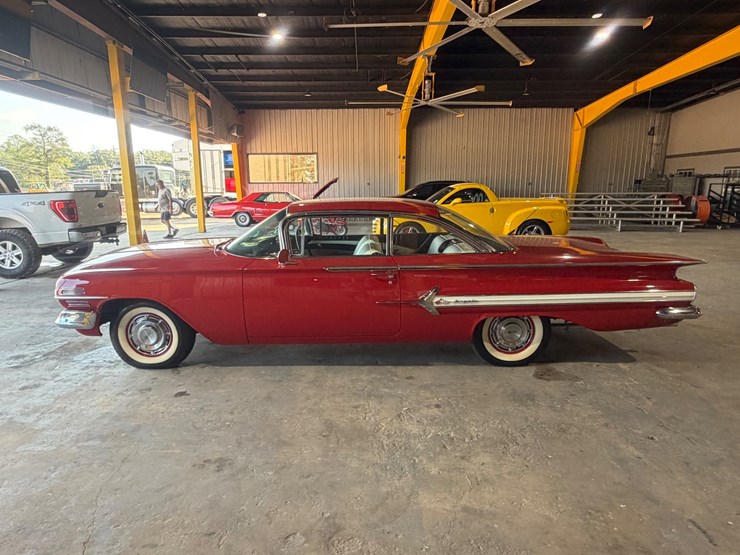 #128-•-1960-chevrolet-impala-2-door-hardtop-–-348-v8-image-73