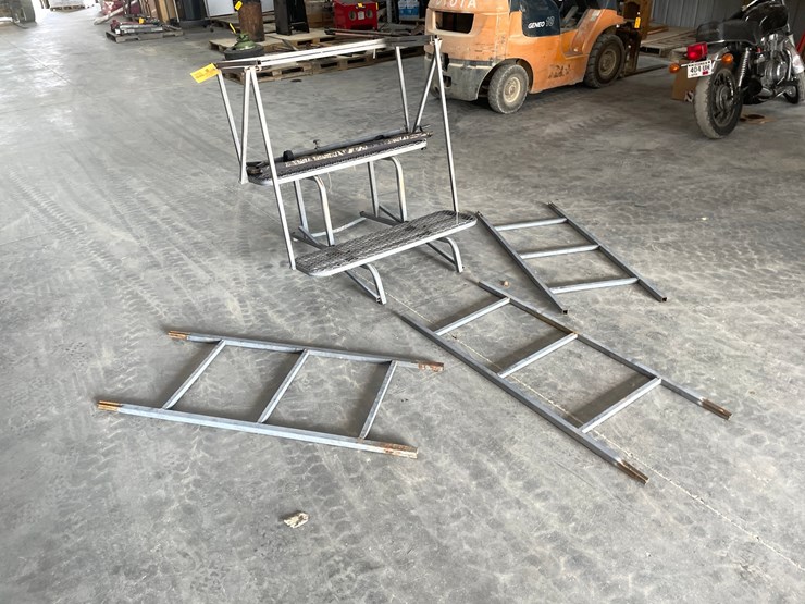 #3855-•-2-person-ladder-stand-image-3
