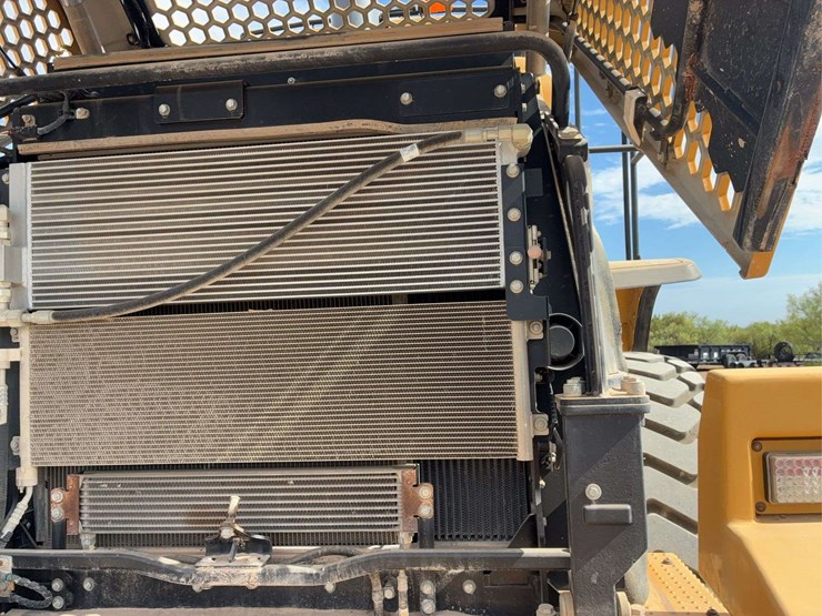 2012-caterpillar-950k-image-29