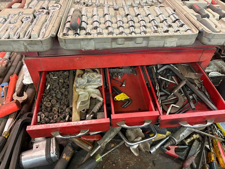 98”-x-52”-x-36”-shop-table-w/-contents-image-13