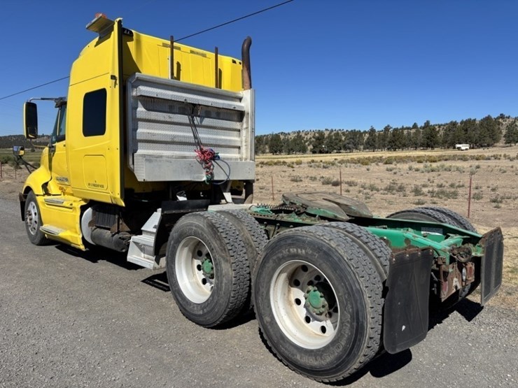 2008-international-prostar-image-3