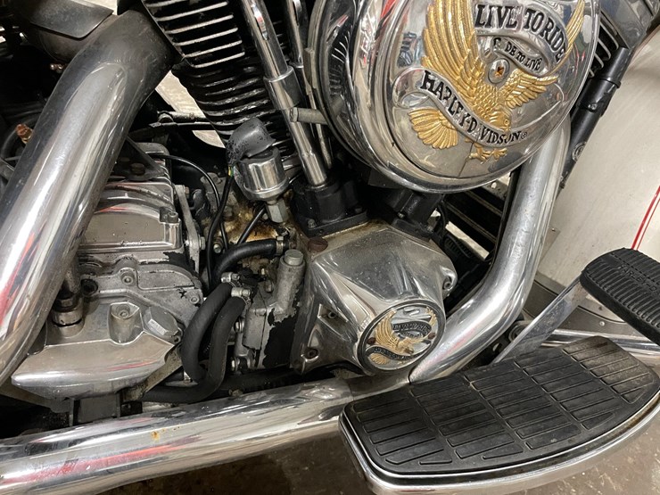 #1251-•-1986-harley-davidson-electric-glide-classic-motorcycle-(has-wi-title)-image-26