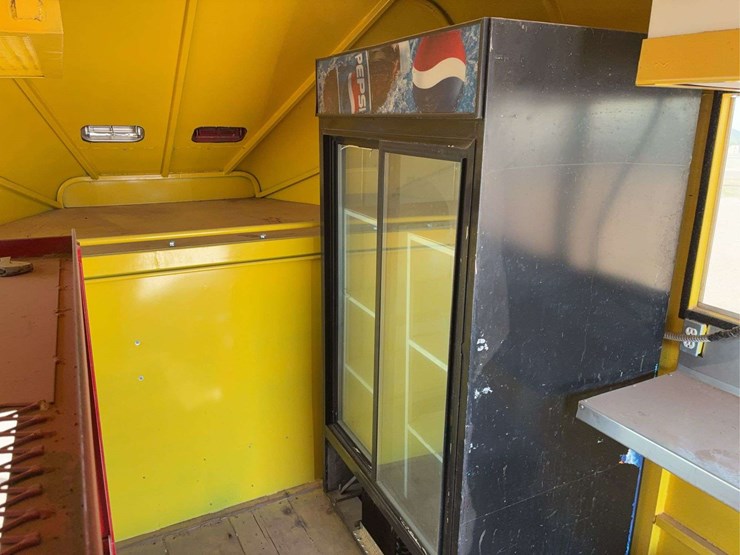 2004-reyes-trailers-enclosed-cargo-trailer-image-13