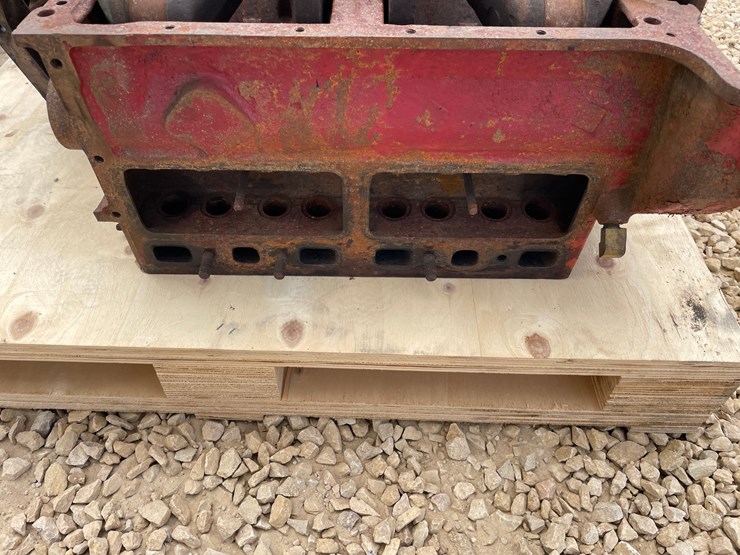 ford-8n-image-30