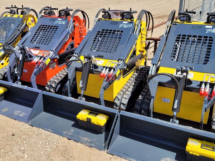 2026-zjz-380-mini-skid-steer-loader-skid-steer-image-1