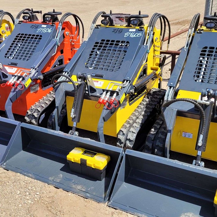 2026 ZJZ-380 Mini Skid Steer Loader Skid Steer