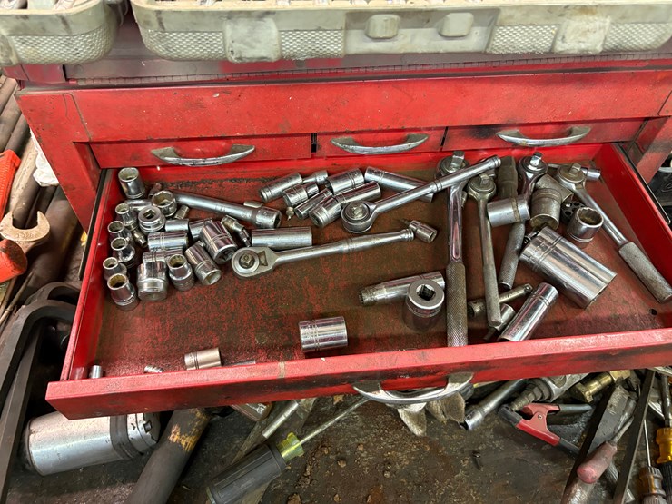 98”-x-52”-x-36”-shop-table-w/-contents-image-12