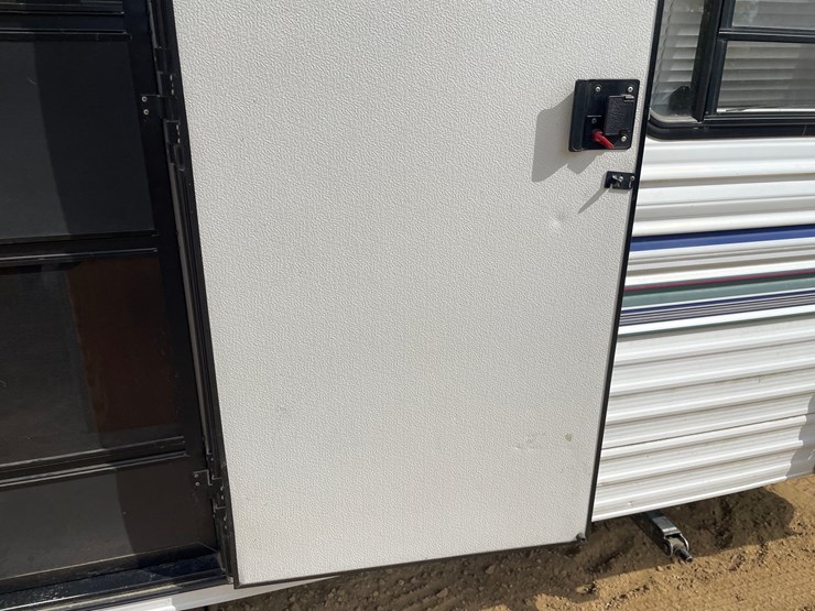 #320-•-2000-salem-smt-27bh-salem-camper-(has-wi-title)-image-74