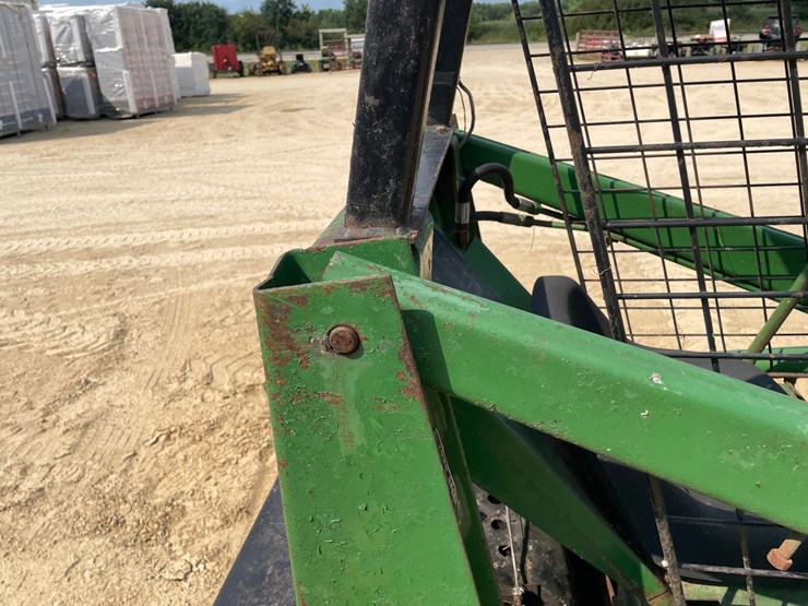 john-deere-60-image-18