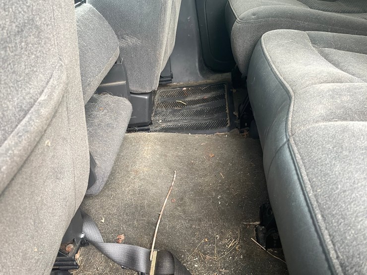 2005-chevrolet-silverado-2500-image-97