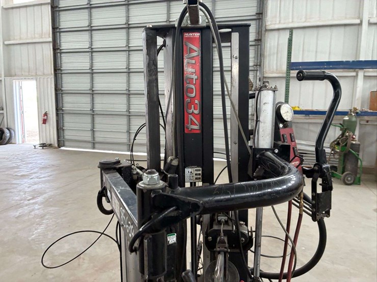 plus91auto34-hunter-tire-changer-image-10