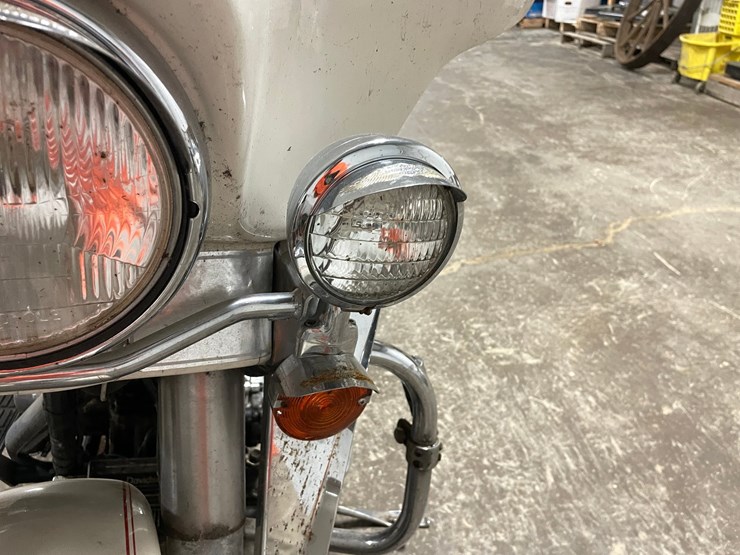#1251-•-1986-harley-davidson-electric-glide-classic-motorcycle-(has-wi-title)-image-58