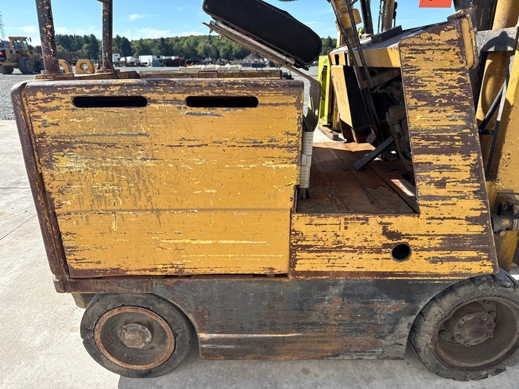 #5504-•-toyota-fbcs20-electric-forklift-image-13
