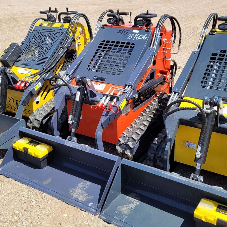 2026 ZJZ-380 Mini Skid Steer Loader Skid Steer
