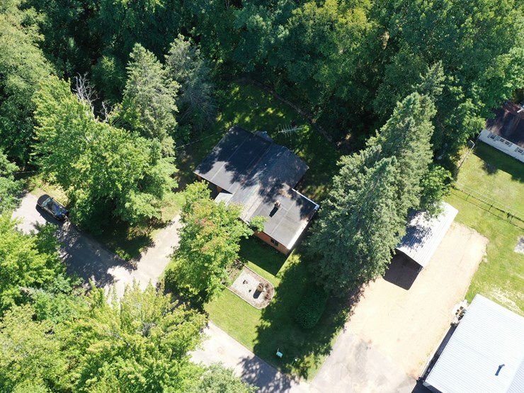 #61000-•-2-bedroom-1-bath-home---8744-musky-point-rd,-tomahawk-wi-image-3