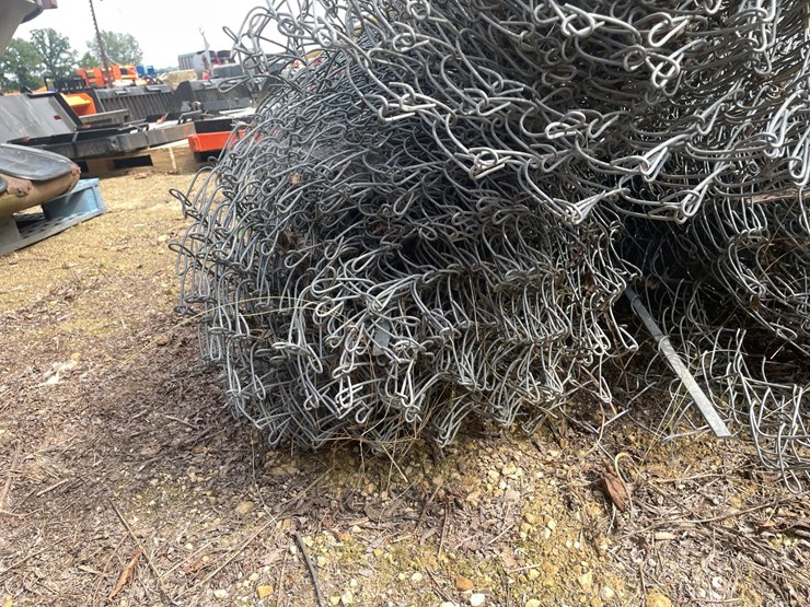 #3859-•-(3)-rolls-of-chain-link-fencing-image-9