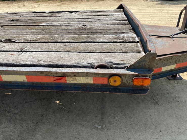 #1236-•-2005-home-made-19'-deckover-trailer-(has-wi-title)-image-23