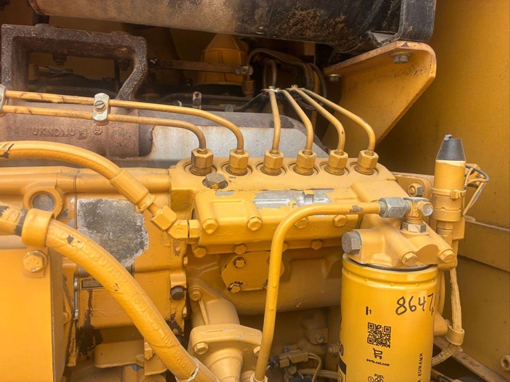 2002-caterpillar-140h-image-37