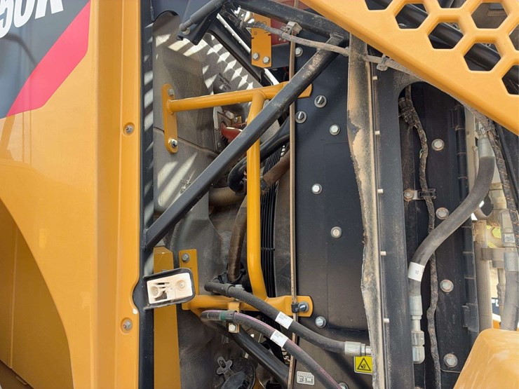 2012-caterpillar-950k-image-28